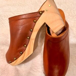 beek Brown Leather Wood-Soled Clogs